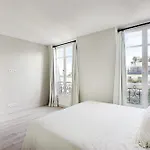 Prestige Avenue Kleber *