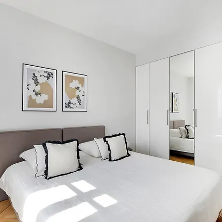 아파트 Prestige Avenue Kleber