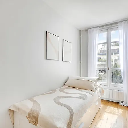 Prestige Avenue Kleber 아파트 *