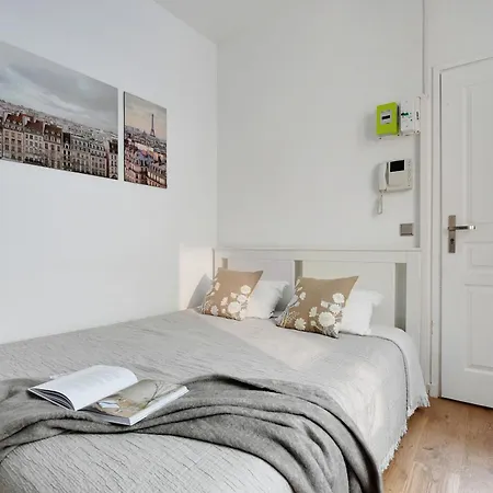 Prestige Avenue Kleber 아파트