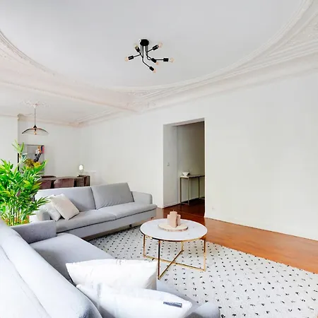 Prestige Avenue Kleber *