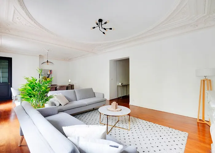 Prestige Avenue Kleber *